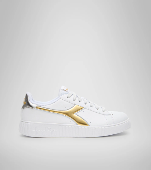 Diadora sneakers basse con lacci