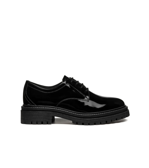 Geox chaussure élégante à lacets