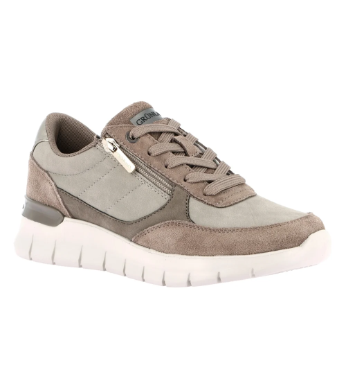 Grunland shoe with side zipper