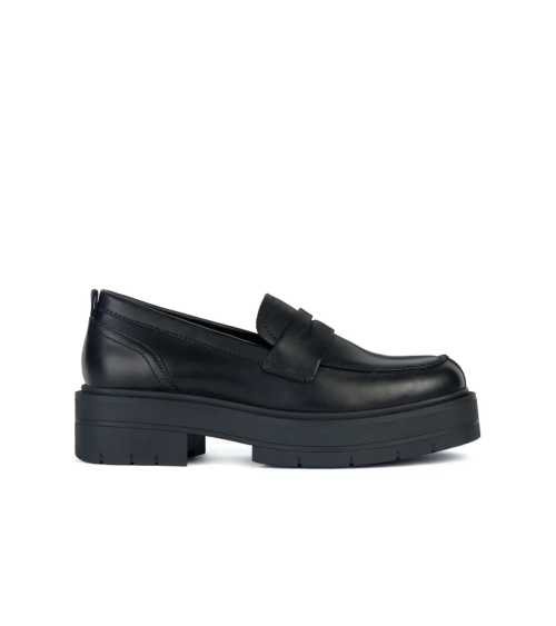 Mocassins Geox en cuir avec talon